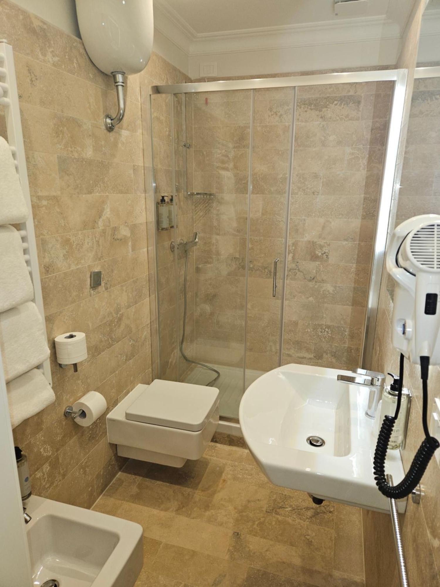 רומא Aca Hotel Viminale מראה חיצוני תמונה